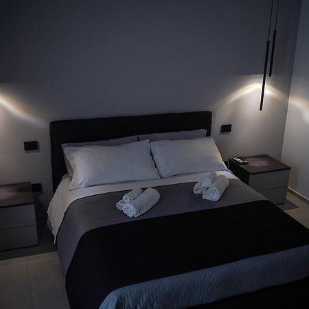 Jay House Apartment Floridia Bagian luar foto